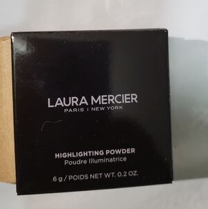 LAURA MERCIER Highlighting Powder Rose Glow